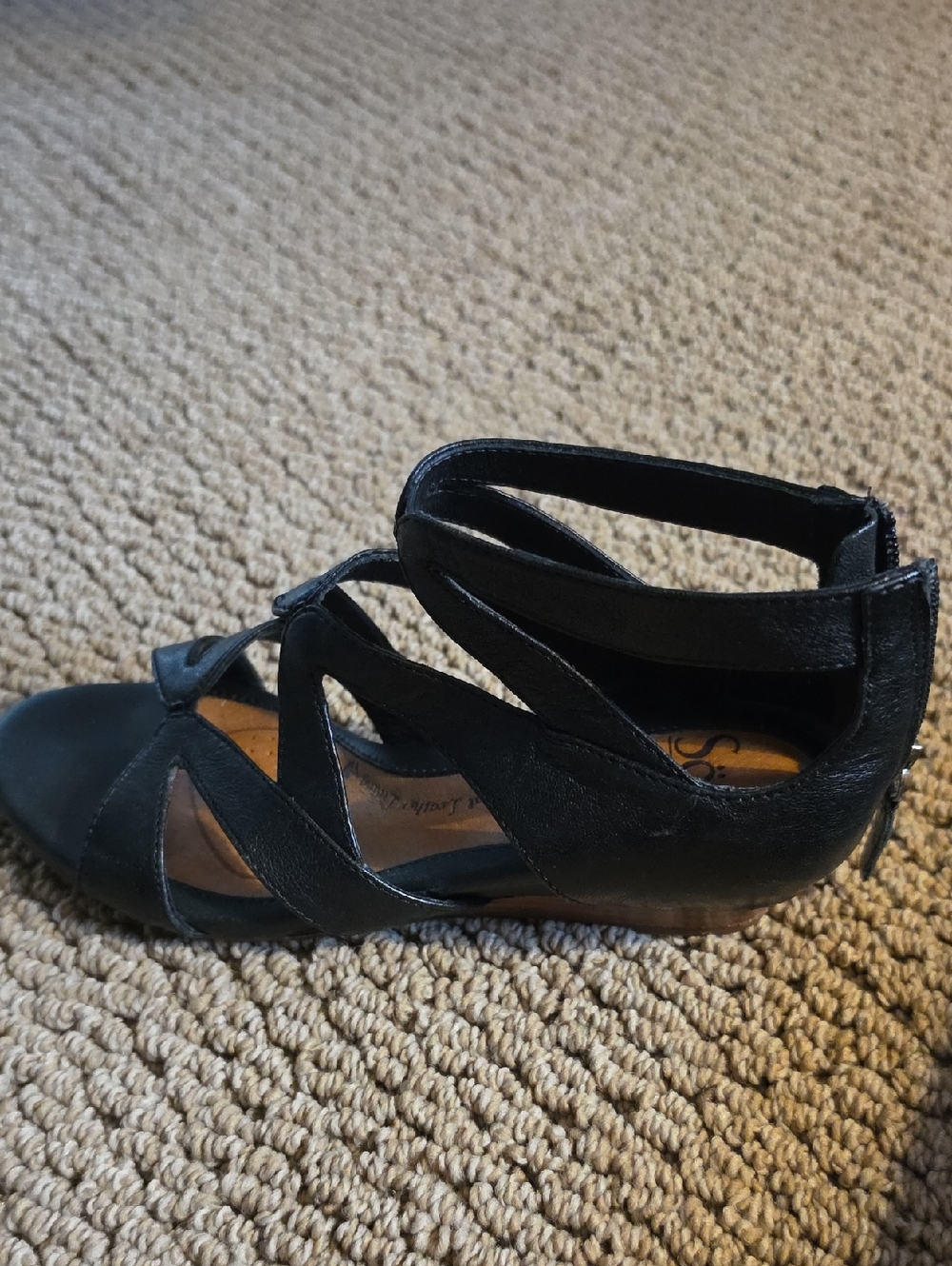 Sofft Black Strappy Cutout Sandal
